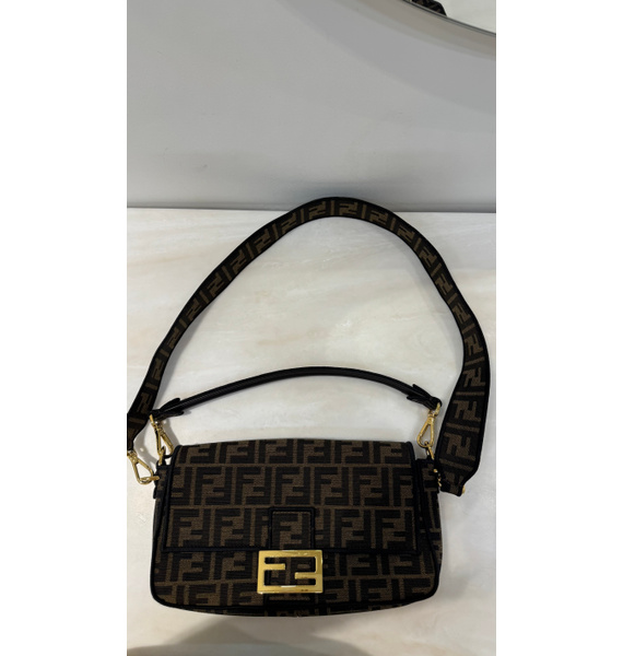 Сумка • Fendi • Коричневый
