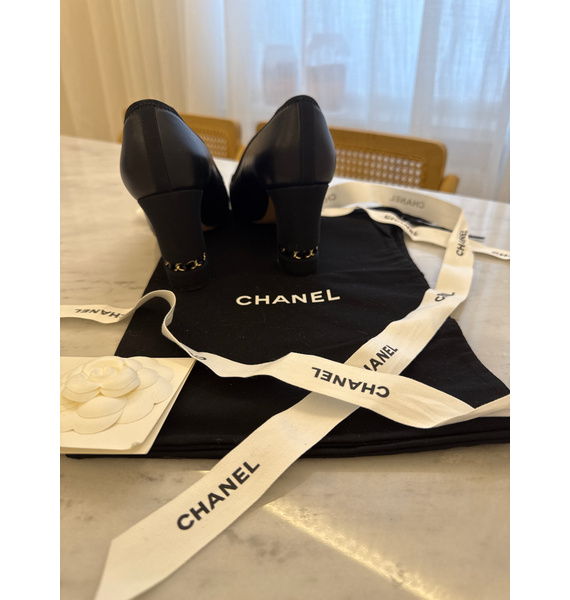 Туфли • Chanel • Черный