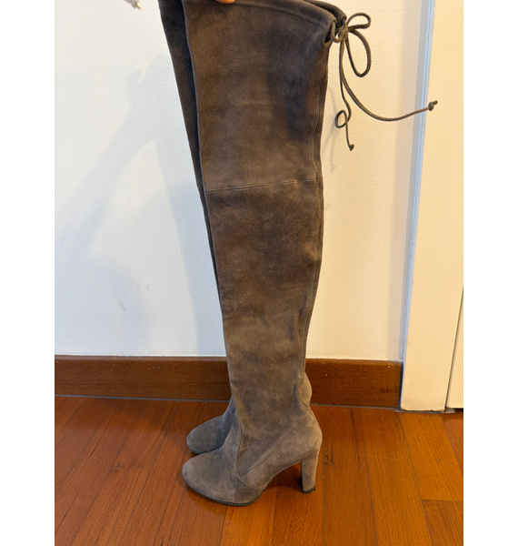 Ботфорты • Stuart Weitzman • Бежевый