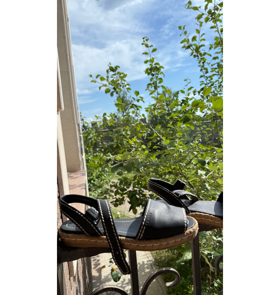 Сандалии • Prada • Черный