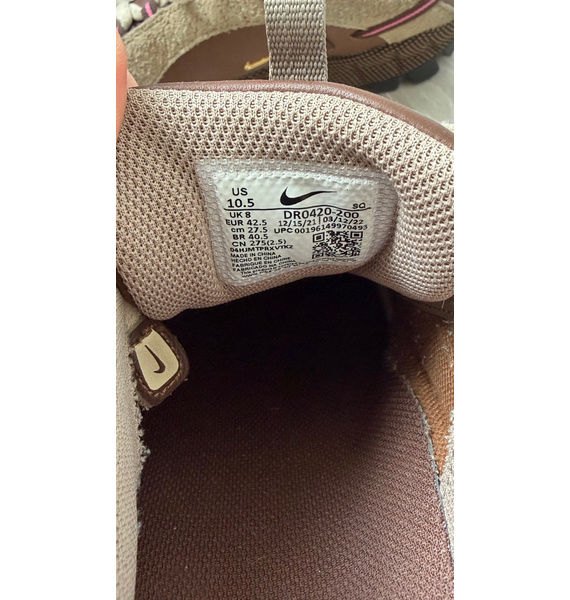 Кроссовки • Jacquemus • Коричневый