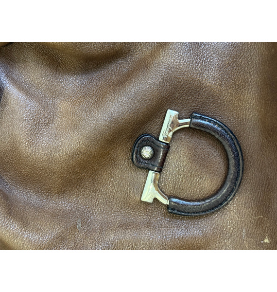 Сумка • Salvatore Ferragamo • Коричневый