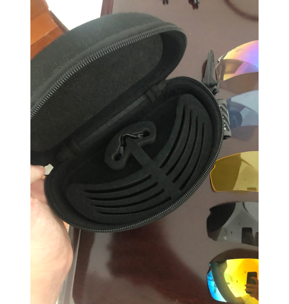 Очки • Oakley • Черный