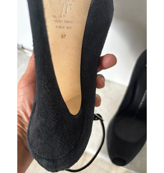 Туфли • Giuseppe Zanotti • Черный