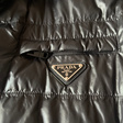 Куртка • Prada • Другое