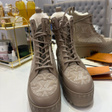 Ботинки • Louis Vuitton • Бежевый