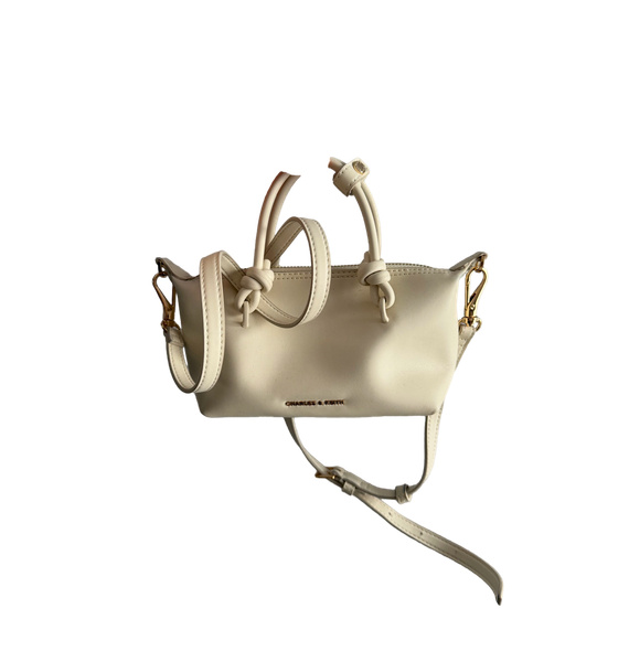 Сумка • Charles & Keith • Молочный