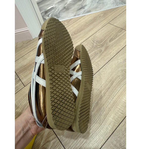 Кроссовки • Onitsuka Tiger • Золотой