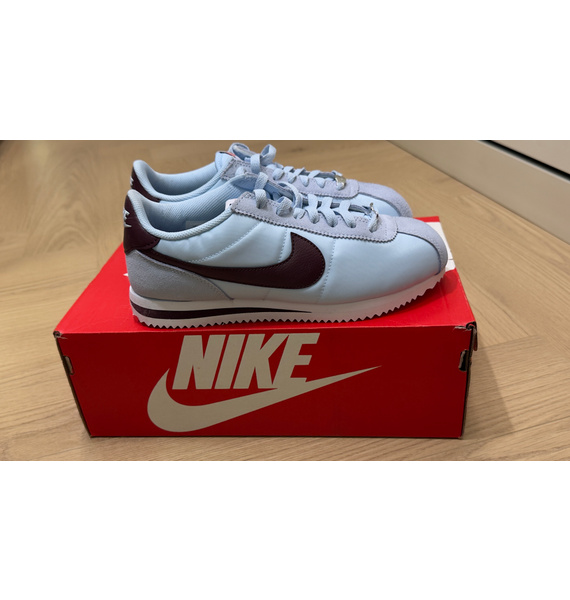 Кроссовки • Nike • Голубой