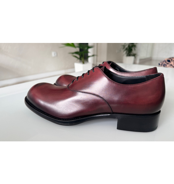 Туфли • Prada • Бордовый