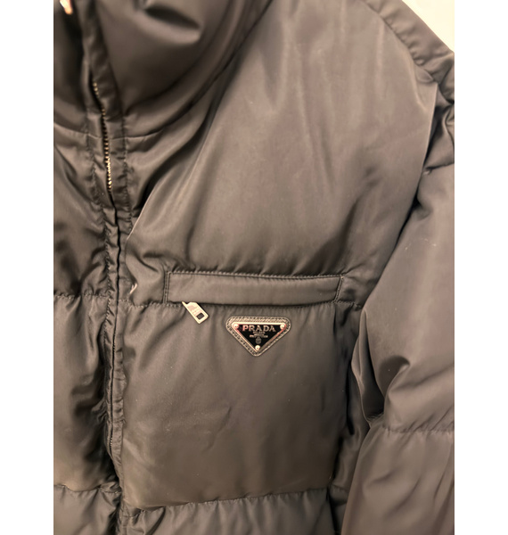 Куртка • Prada • Черный