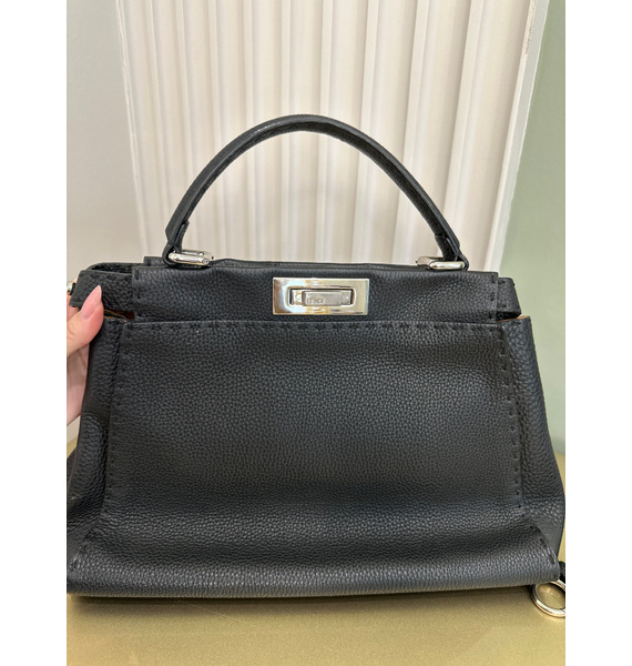 Сумка • Fendi • Черный