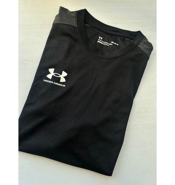 Футболка • Under Armour • Черный