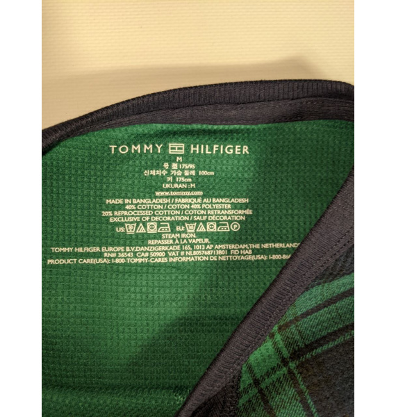 Лонгслив • Tommy Hilfiger • Зеленый
