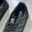 Кроссовки • adidas • Серый