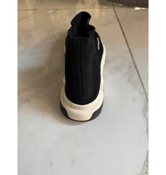 Кроссовки • Balenciaga • Черный
