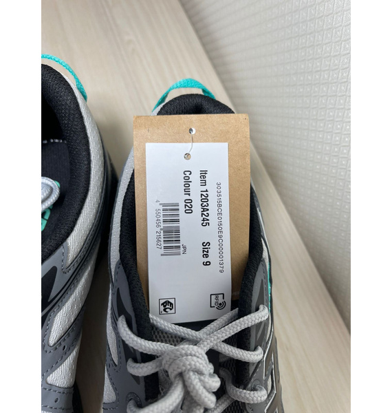 Кроссовки • ASICS • Серый