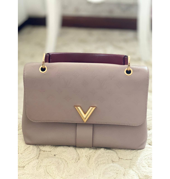 Сумка • Louis Vuitton • Коралловый