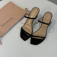 Босоножки • Stuart Weitzman • Черный
