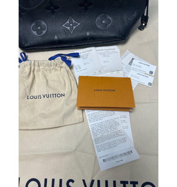 Сумка • Louis Vuitton • Черный