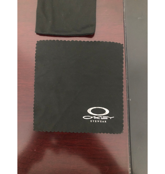 Очки • Oakley • Черный