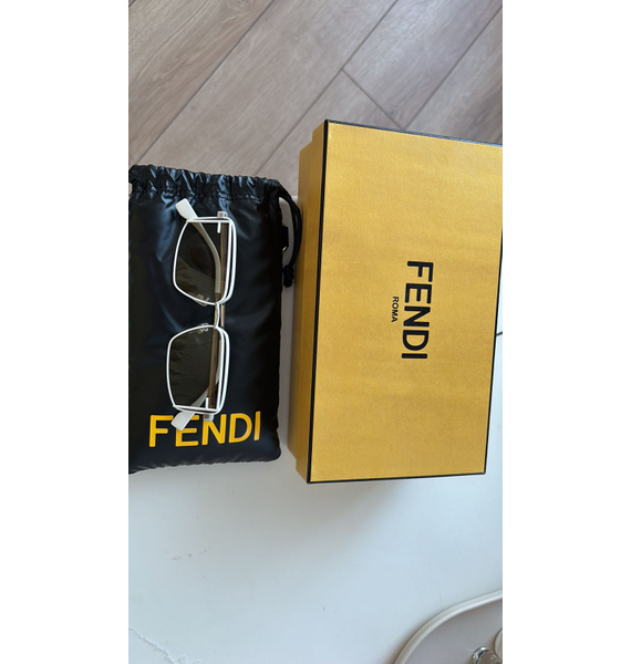 Очки • Fendi • Белый