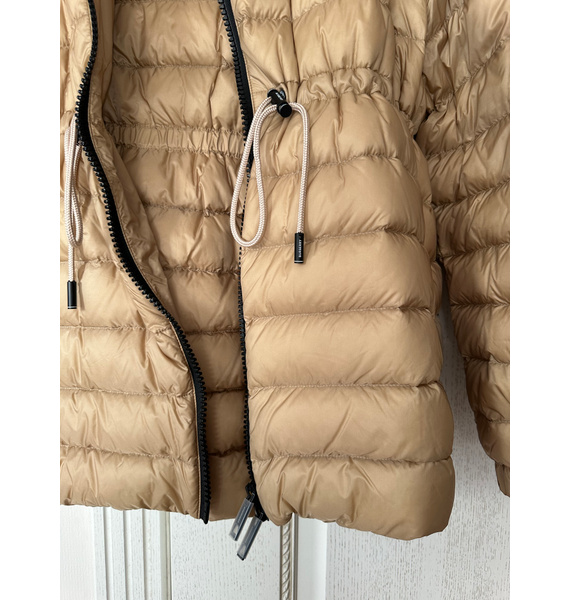 Пуховик • Burberry • Бежевый