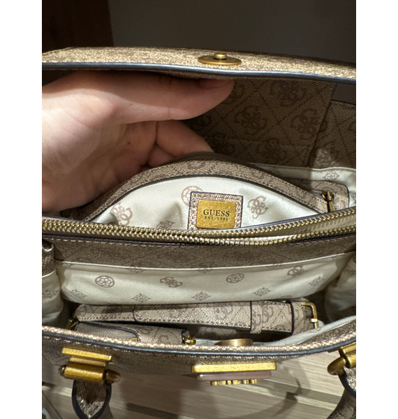 Сумка • GUESS • Коричневый
