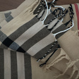 Шарф • Burberry • Бежевый