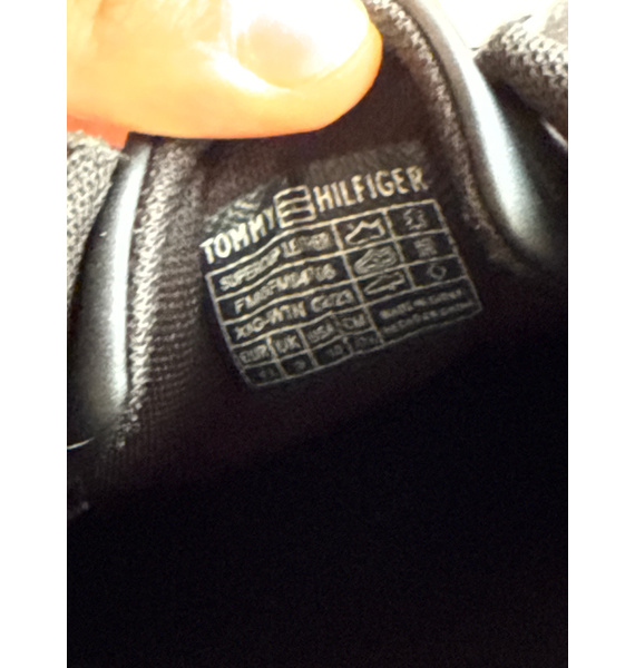 Кеды • Tommy Hilfiger • Черный