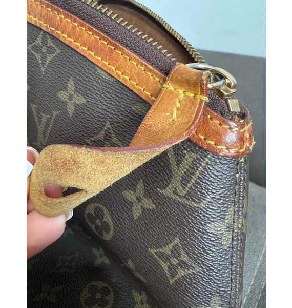 Сумка • Louis Vuitton • Горчичный