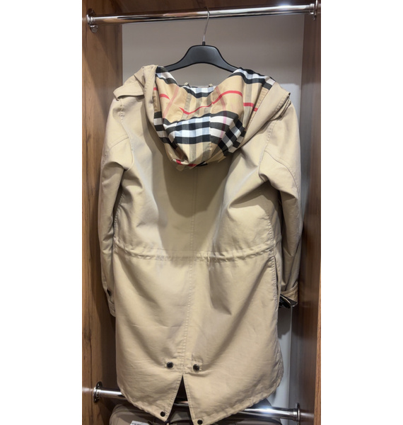 Плащ • Burberry • Бежевый