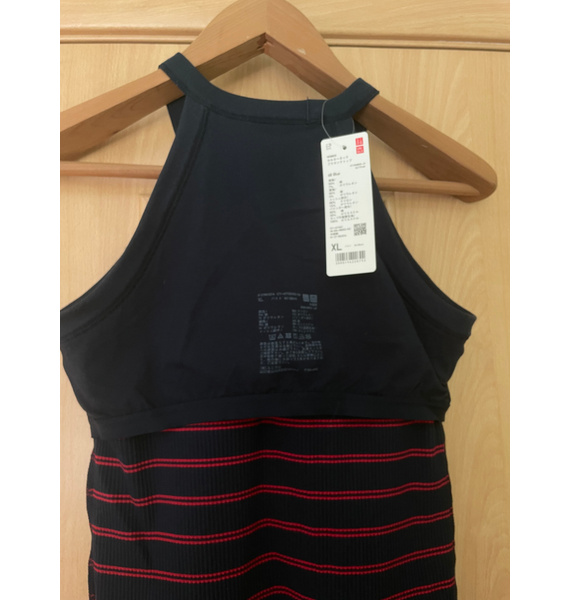 Топ • UNIQLO • Темно-синий