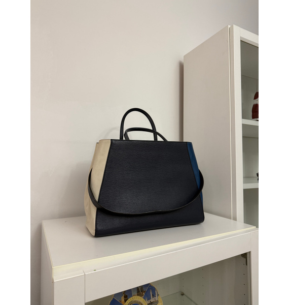 Сумка • Fendi • Бежевый