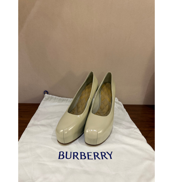 Туфли • Burberry • Бежевый