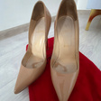 Туфли • Christian Louboutin • Бежевый