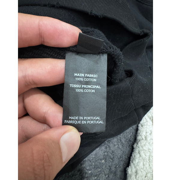 Толстовка • VETEMENTS • Черный