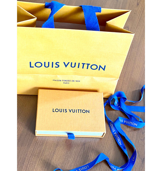 Брелок • Louis Vuitton • Серый