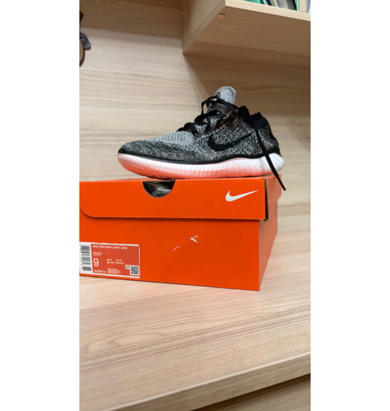 Кроссовки • Nike • Другое