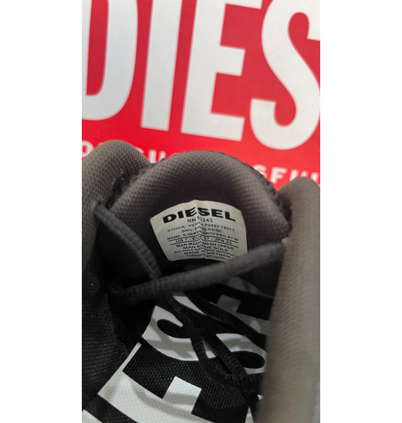 Кроссовки • Diesel • Черный