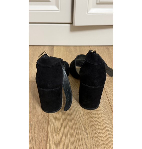 Туфли • Stuart Weitzman • Черный