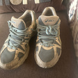 Кроссовки • ASICS • Зеленый