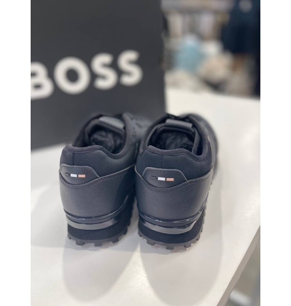 Кроссовки • BOSS • Черный