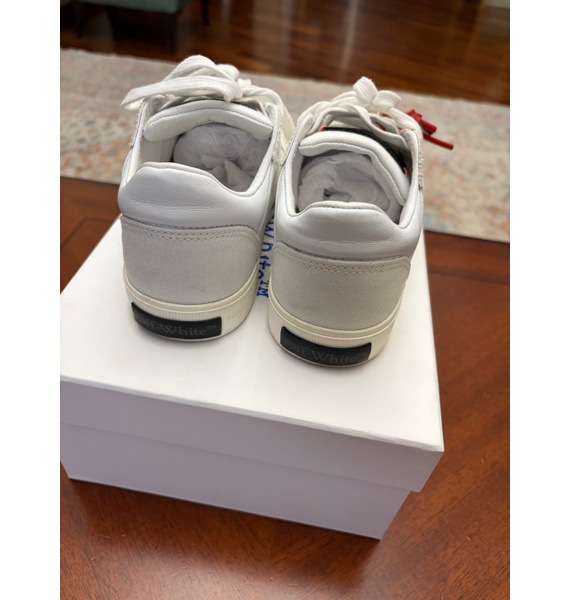 Кроссовки • Off-White • Белый