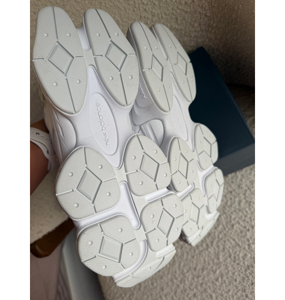 Кроссовки • New Balance • Белый