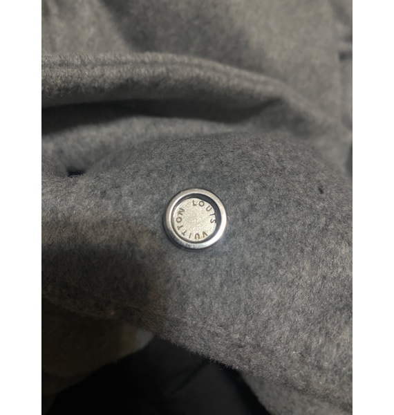 Куртка • Louis Vuitton • Серый