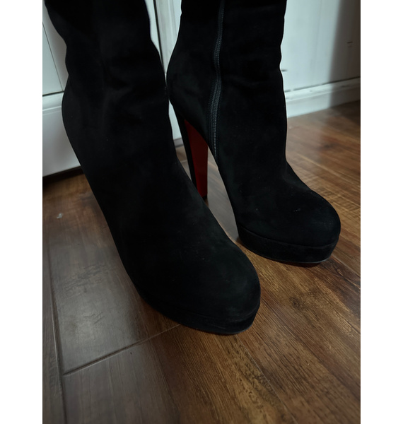 Ботфорты • Christian Louboutin • Черный