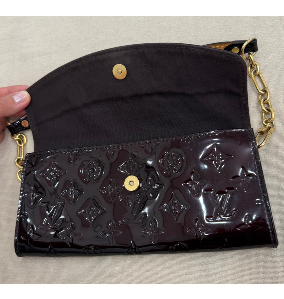 Сумка • Louis Vuitton • Бордовый
