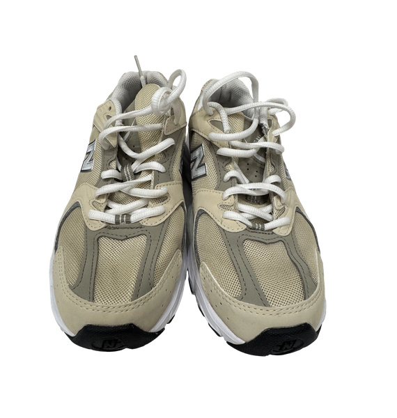 Кроссовки • New Balance • Молочный