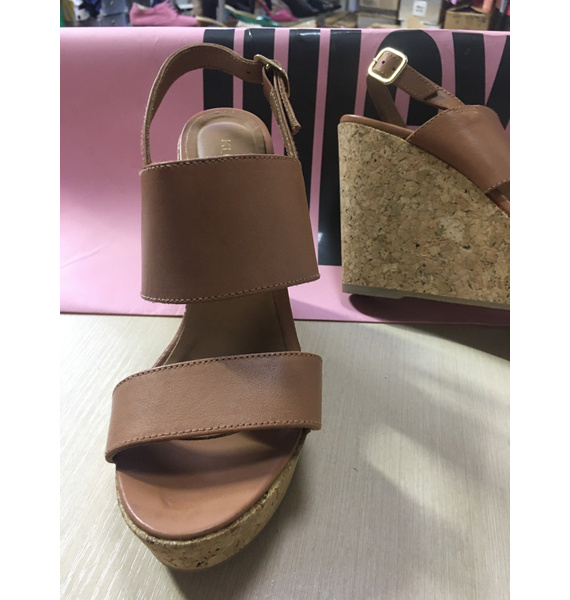 Босоножки • Kurt Geiger London • Коричневый